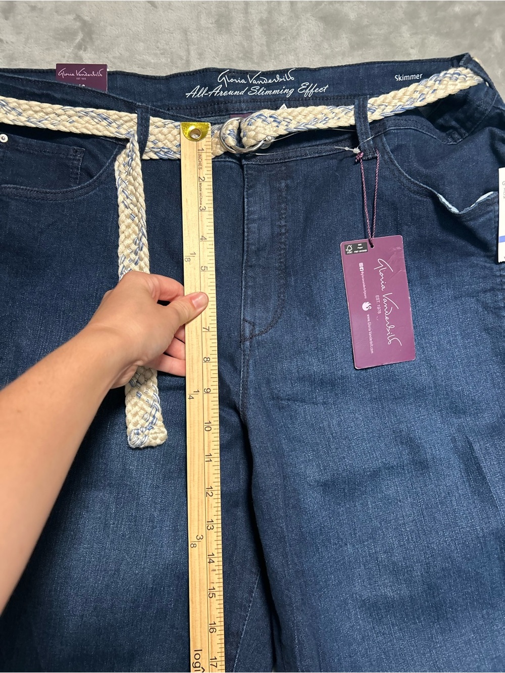 Gloria Vanderbilt Mila Belted Skimmer Capri Jeans Women’s 18 Dark Wash - Picture 10 of 11